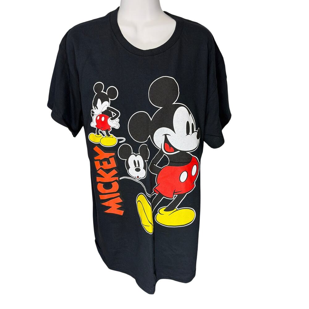 Large Mickey Mouse T shirt. Black NWOT mens or women’s